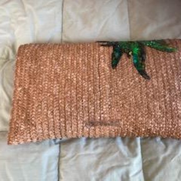 Betsey Johnson Evening Bag - Picture 3 of 7